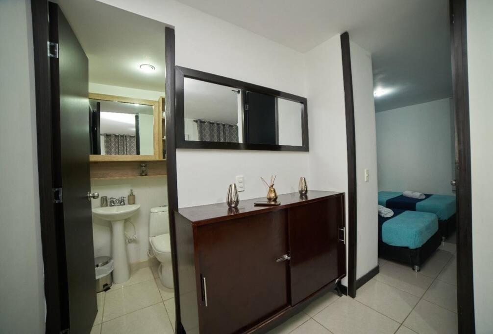 Apartamento cerca parque del Café con Piscina Montenegro Exterior foto